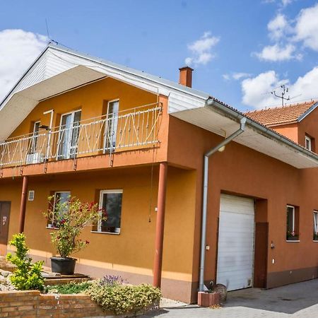 Penzion U Dablova Kopyta Rakvice Bagian luar foto
